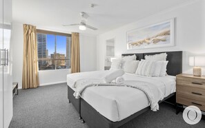 Apartment, 2 Bedrooms, Partial Sea View