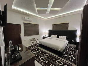 5 bedrooms, WiFi, bed sheets - Mansi Residence  (Wadi Musa)