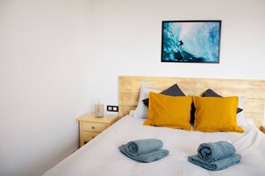 2 bedrooms, free WiFi, bed sheets - Vacation Villa 'Casa Jenabe' with Mountain View, Private Terrace and Wi-Fi (la vegueta)