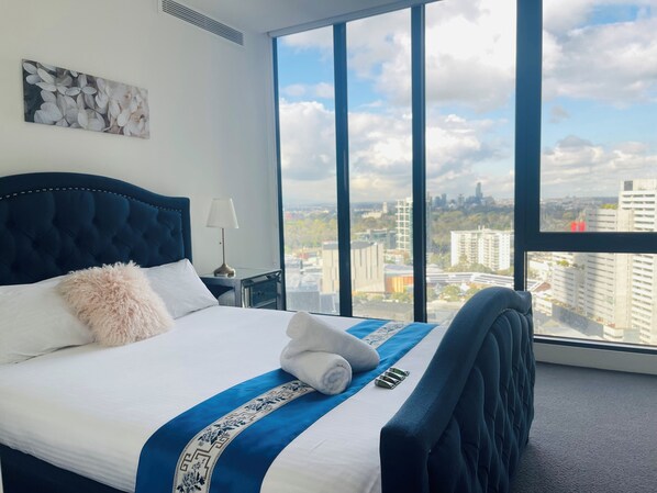 2 bedrooms, iron/ironing board, travel crib, free WiFi