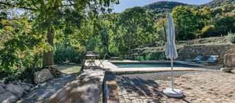 Holiday Home 'La Rectoría De Castellar' with Mountain View, Pool, Garden & Wi-Fi