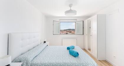 Holiday Home 'Parraga' with Mountain View, Private Terrace and Balcony