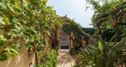 Holiday Home 'Villa Marie Carmen' with Shared Garden, Wi-Fi and Air Conditioning