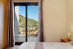 3 habitaciones, wifi gratis y ropa de cama