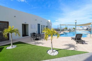 บริเวณภายนอก