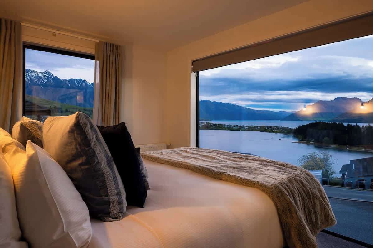 5 soveværelser, skrivebord, strygejern/strygebræt, Wi-Fi