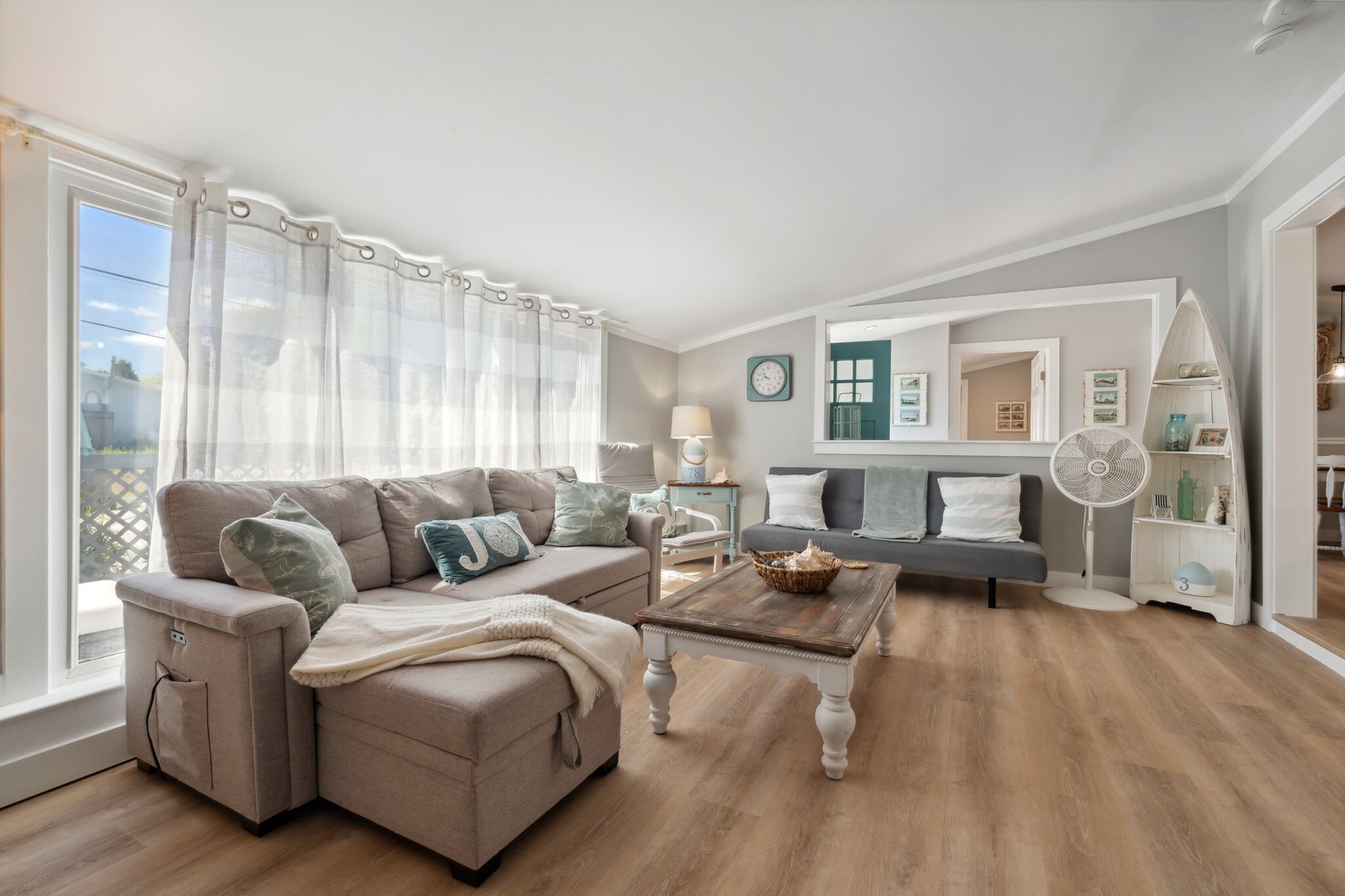 Télévision, espaces bureaux