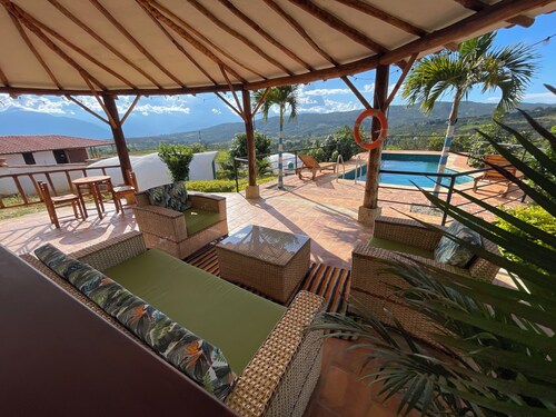 Mikonos, Magico a 7 min del Pueblo