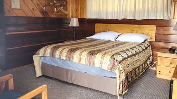 Chambre Confort, 1 grand lit | Accès au Wi-Fi (inclus), literie fournie