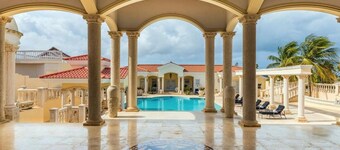 NEW Premium Luxury 2BR 3BA Pool House