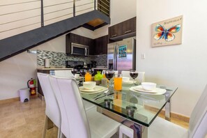 Apartment | 2 bedrooms - 2BR Duplex Palmaruba Condos w Great Location (Noord)