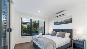 2 chambres, fer et planche à repasser, Wi-Fi, draps fournis