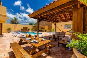 Villa, Accessible | 6 bedrooms - NEW 6br6 5BA Villa 200m to Beach w Privatepool (Oranjestad)