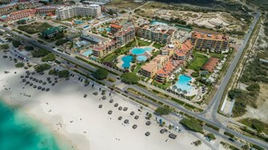 Apartment | 2 bedrooms - 2BR 3BA Condo on Eagle Beach w Amazing Amenities (Oranjestad)
