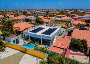Villa | 4 bedrooms - NEW Modern 4BR 4 5BA w Pool Outdoor Dining (Noord)
