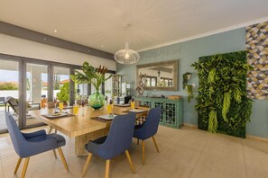 Villa | 4 bedrooms - Villa Sophie Privatepool 5 Minutes From the Beach (Noord)