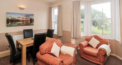 White Rose Apartment