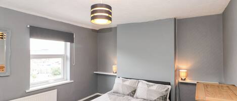 2 bedrooms, individually decorated, individually furnished, free WiFi