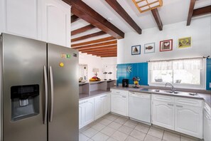 Villa | 7 bedrooms - Villa Allegra Family Vacation Home w Pool BBQ (Noord)