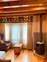 Ropa de cama de alta calidad, cubrecamas y colchones con efecto memoria 