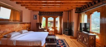 Lhayhuel Resort & Spa