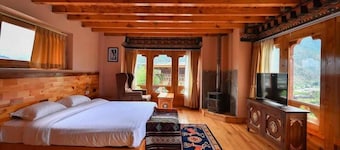 Lhayhuel Resort & Spa