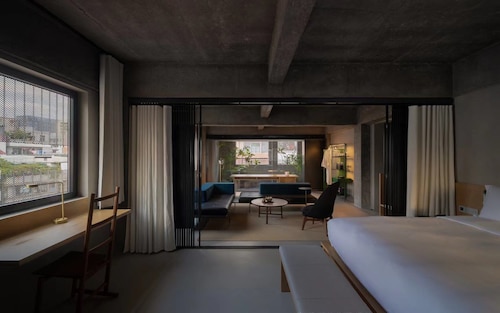 Jiangnan House Nantou