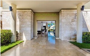 Apartment | 1 bedroom - One Bedroom Ground Floor With a Pool View (Noord)