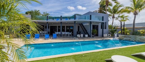 Villa | 4 bilik tidur