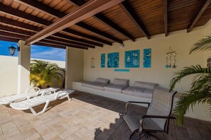 Apartment | 2 bedrooms - Great Cozy Comfortable Central 2BR 2BA w Pool (Noord)