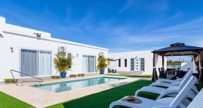 Boggey s Villas - Xander Bogaerts 5BR 7BA w Pool