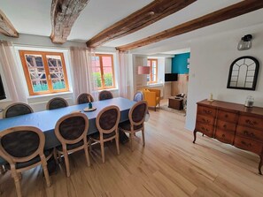 Dining - Maison au Cœur des Vignobles Alsaciens - Route des Vins (WESTHOFFEN)