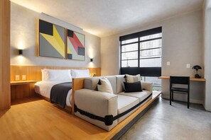 1 habitación, escritorio, tabla de planchar con plancha y wifi