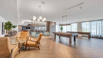 Spielezimmer