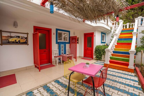 Cunda Ada Kızı Otel