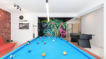 Game room