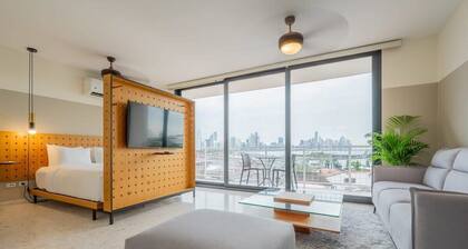 w* | Refined 1BR in Casco Antiguo