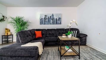 Smart TV, stereo, offices