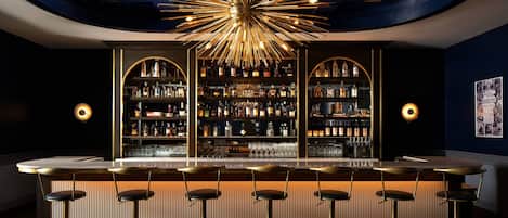 Bar (in der Unterkunft)