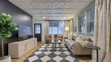 Smart TV, offices