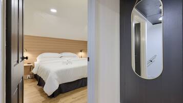 2 bedrooms, desk, iron/ironing board, travel crib