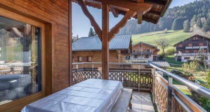 3-bedroom in Morzine, ski-in/ski-out, pets allowed