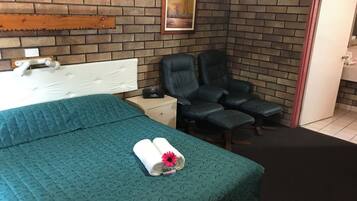 Standard Room | 1 bedroom, desk, soundproofing, free WiFi