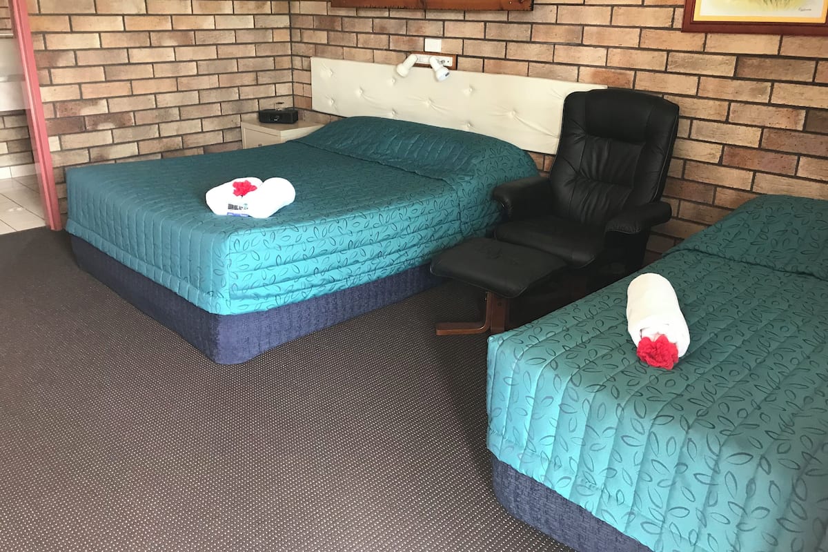 Twin kamer | 1 slaapkamer, een bureau, geluiddichte muren, gratis wifi