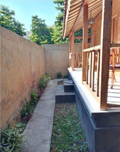 Private Wooden House, 6 Minutes From Melasti Beach