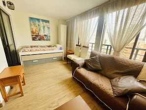 1 Schlafzimmer, Bügeleisen/Bügelbrett, kostenloses WLAN, Bettwäsche