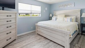 Room - 2BR waterfront Marco Island condo with pool, WiFi, and heated pool. (Marco Island)