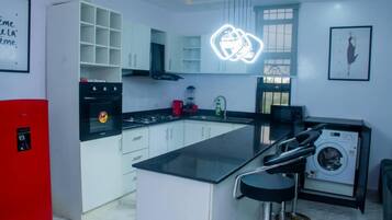 Apartment | Private kitchen | Fridge, microwave, oven, stovetop