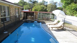 Pool - Beautiful house, located in a quiet area of town with its own private pool (South West Rocks)