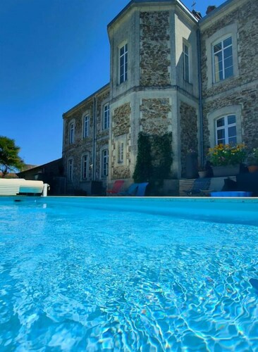 Gîte familial - piscine partagée proche Puy du Fou